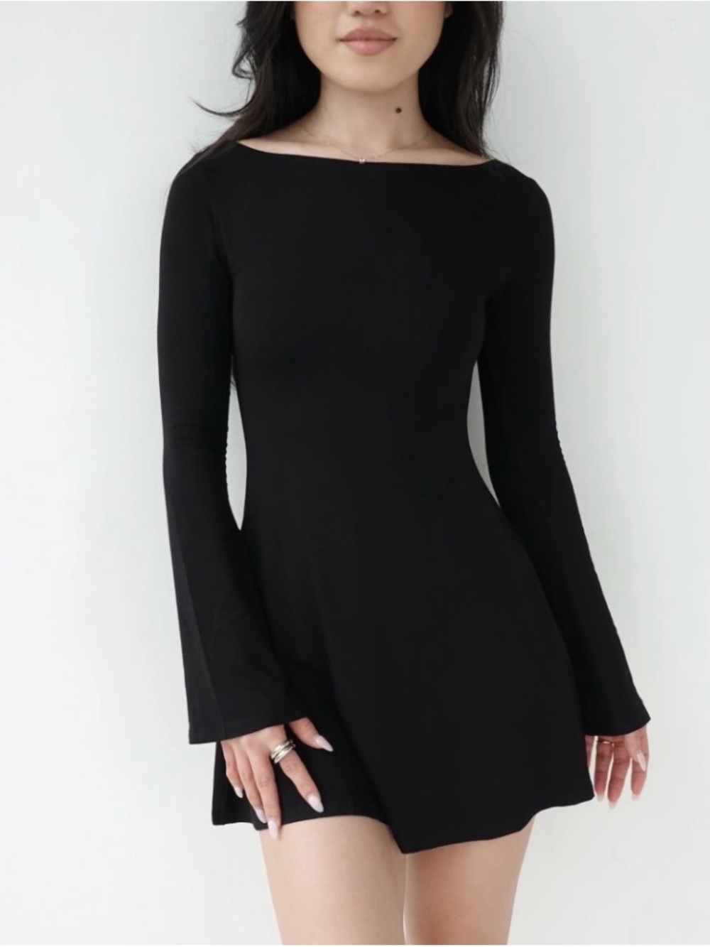 🔴 Ribbed Classic Black Long-Sleeve Mini Dress Bell Sleeves